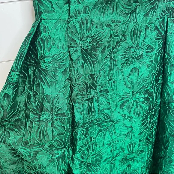 Bright Green Jacquard Midi Dress Pleated Skirt Back Bow Detail. Size Large. NWT. - Picture 10 of 15
